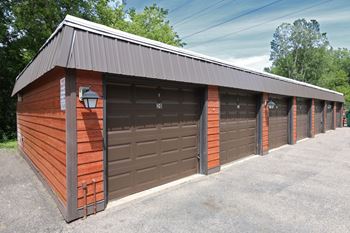 Edina Manor Apartments garage, Edina, Minnesota